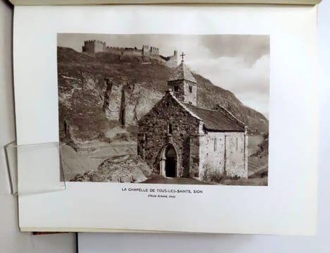 Chapelles valaisannes. Le visage pittoresque et religieux du Valais. . Zermatten Maurice: