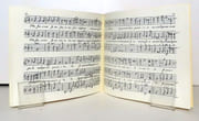 Les airs de musique de Monsieur Lambert, Maistre de la Musique de la Chambre du Roy, gravez par Richer, corrigez de nouveau de plusieurs fautes de graveure.  par Lambert Michel:  - Image 3