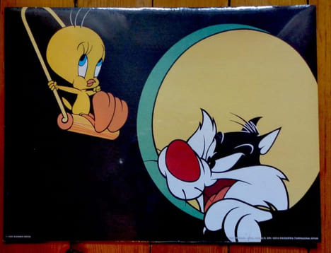 Titi et Grosminet - balançoire. . Warner Bros:
