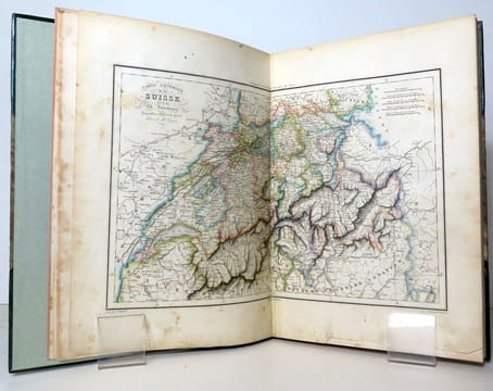 Atlas géographique, historique, statistique, et itinéraire de la Suisse divisée en vingt-deux cantons, et de la vallée de Chamouny, avec une carte ...
