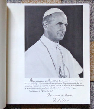 Courrier: cent ans d'histoire. . Collectif - Monseigneur Charrière, Roger Bonvin, François Peyrot, Jean Bernasconi, Pierre Béguin, Jacques Bourquin, ...