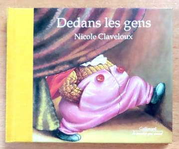 Dedans les gens.