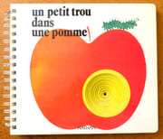 Un petit trou dans une pomme.  par Vanetti Giorgio:  - Image 1