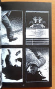 Lapin numéro 24 - Juin 1999.  par Collectif - François Ayroles, Olof Berg, Guy Delisle, Dominique Goblet, Emmanuel Guibert, Guy-Marc Hinant, Gunnar Lundkvist, Jc Menu, Thomas Ott, Frederik Peeters, Placid, Joann Sfar, Toc Mango Fetch, Lewis Trondheim, Vincent Vanoli, Aleksandar Zograf:  - Image 3