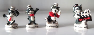 Série complète de 10 fèves Tom et Jerry.