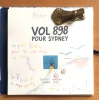 Vol 898 pour Sydney. . Herg&eacute; / Thierry Bourquin : 