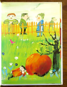 Le petit homme à la pomme.