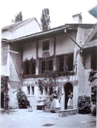 [Village suisse - Maison de Chalamala (Gruyère)].  par Boissonnas Fred.:  - Image 1