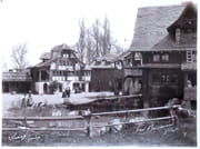 [Village suisse - Maison de Stans (Nidwald)].  par Boissonnas Fred.:  - Image 1