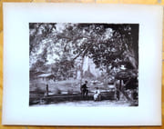 [Village suisse - L'esplanade du chalet de Berlingen, la cascade].  par Boissonnas Fred.:  - Image 2