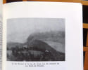 Guide itin&eacute;raire de vacances. Sur la plante des pieds. La Chaux-de-fonds - Gen&egrave;ve par les cr&ecirc;tes du Jura.. Dubois Andr&eacute;: 