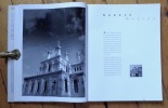 De Genève et d'ailleurs. Voyage en 40 images. Photographies de Robert Barradi / Geneva a Tale of Many Cities. Around the World in 40 Pictures.. ...