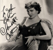 Claudette COLBERT, actrice - PHOTOGRAPHIE D&Eacute;DICAC&Eacute;E ET SIGN&Eacute;E &agrave; la main. Claudette COLBERT
