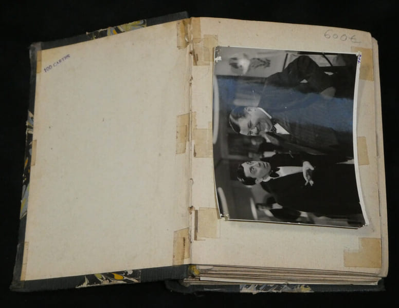 48 PHOTOS dont SIGN&Eacute;ES Reggiani, Fernandel, chanteurs, acteurs, ann&eacute;es 50. Fernandel, Serge Reggiani, Odette Joyeux, Pierre Brasseur, Gaby Morlay, ...