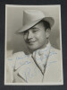 Reda CAIRE - Photographie autographe sign&eacute;e et d&eacute;dicac&eacute;e. Reda CAIRE