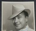 Reda CAIRE - Photographie autographe sign&eacute;e et d&eacute;dicac&eacute;e. Reda CAIRE
