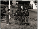 Photographie argentique 1960 Guerre d' Alg&eacute;rie Semaine des barricades. 