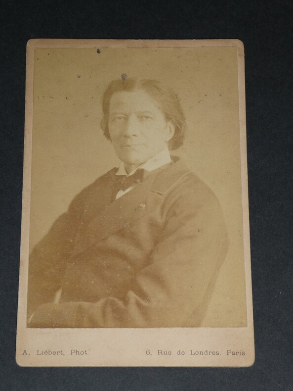 Victorien SARDOU - Photographie Format cabinet 14 x 10 cm par A. LIERBERT. Victorien SARDOU