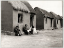 Grande photographie argentique Ann&eacute;es 60 Madagascar Habitations 27,3x21 cm. 