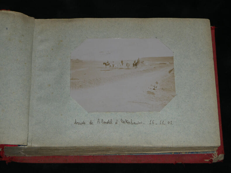 Album de 84 photographies d'&eacute;poque Tunisie Tatahouine M&eacute;d&eacute;nine 1901. 