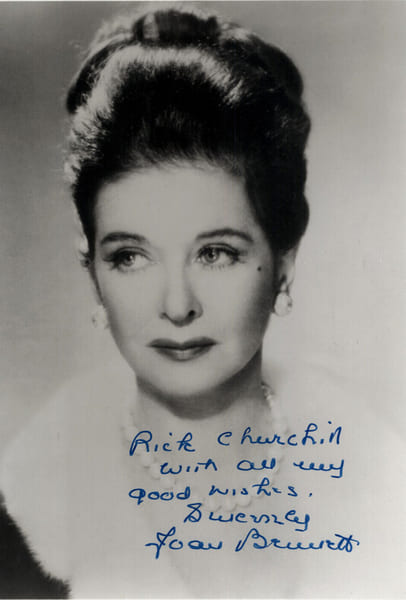 Joan BENNETT autographe - PHOTOGRAPHIE D&Eacute;DICAC&Eacute;E ET SIGN&Eacute;E de sa main 20 x 25 cm. Joan BENNETT