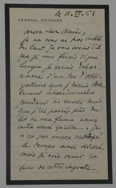 G&eacute;n&eacute;ral Maxime WEYGAND - Lettre autographe sign&eacute;e avec lis&eacute;r&eacute; de deuil - 1961. G&eacute;n&eacute;ral Maxime WEYGAND
