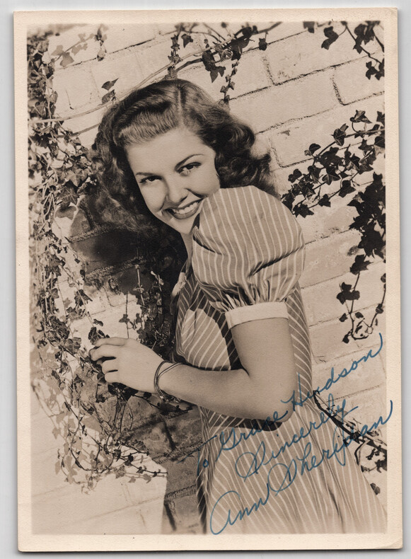 Ann Sheridan - Photographie avec d&eacute;dicace autographe originale sign&eacute;e. Ann Sheridan