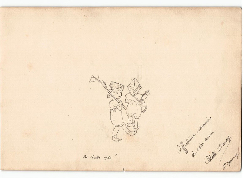 Dessin au crayon, 2 enfants de la classe 1930 jouent 1916. 