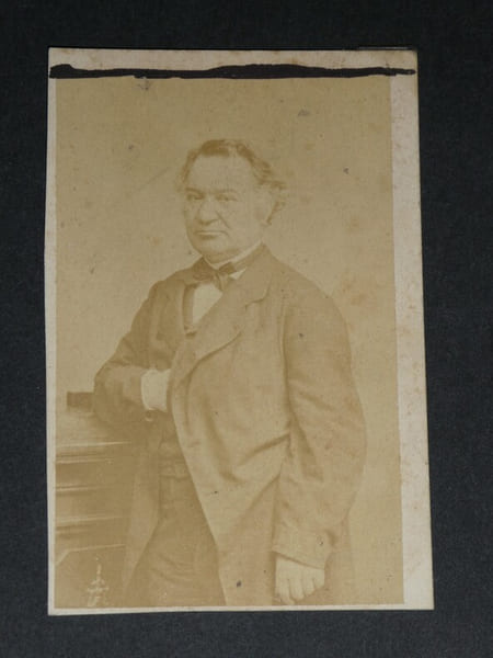 Louis Veuillot - Photographie Format cabinet 5.5 x8.5 cm. Louis Veuillot
