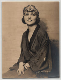 Agnes Ayres - Photographie dédicacée et signée - 15,3 x 20,3 cm
