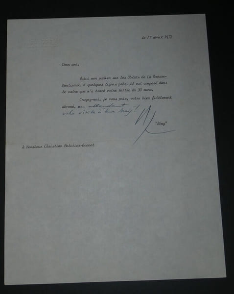 Colonel REMY. Lettre Tapuscrite sign&eacute;e &agrave; Christian Melchior-Bonnet, 17 avril 1972. Colonel R&eacute;my (Gilbert Renault)