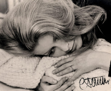 Catherine DENEUVE Actrice, PHOTOGRAPHIE SIGNÉE à la main Autographe 25 x 20 cm