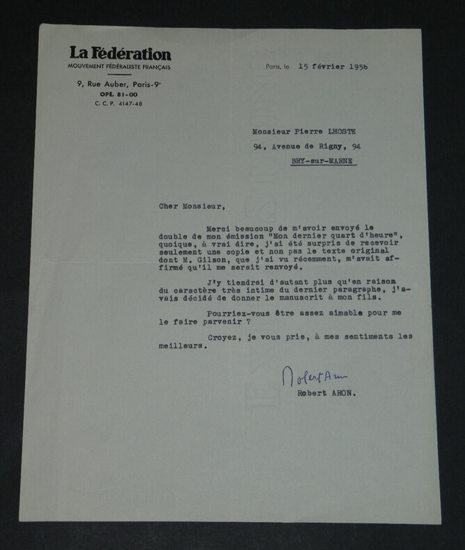 Robert ARON - Lettre dactylographi&eacute;e sign&eacute;e &agrave; Pierre LHOSTE, 1956. Robert ARON