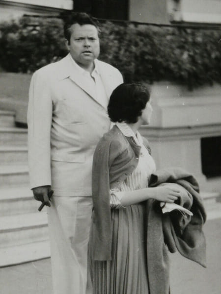 Orson WELLES - Photographie originale d'Orson WELLES et sa fille. Orson WELLES