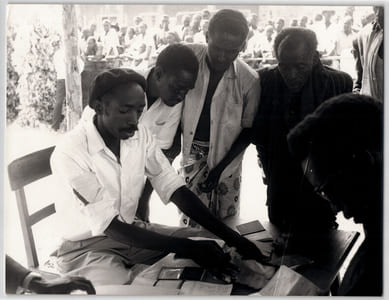 Photographie argentique de 1958 Guinée ou Rwanda Indépendance