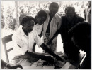 Photographie argentique de 1958 Guin&eacute;e ou Rwanda Ind&eacute;pendance. EUROPRESS / Raymond Darolle