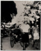Photographie argentique Ann&eacute;es 60 Hong Kong Tuk Tuk 21 x 25,6 cm. Raymond Darolle
