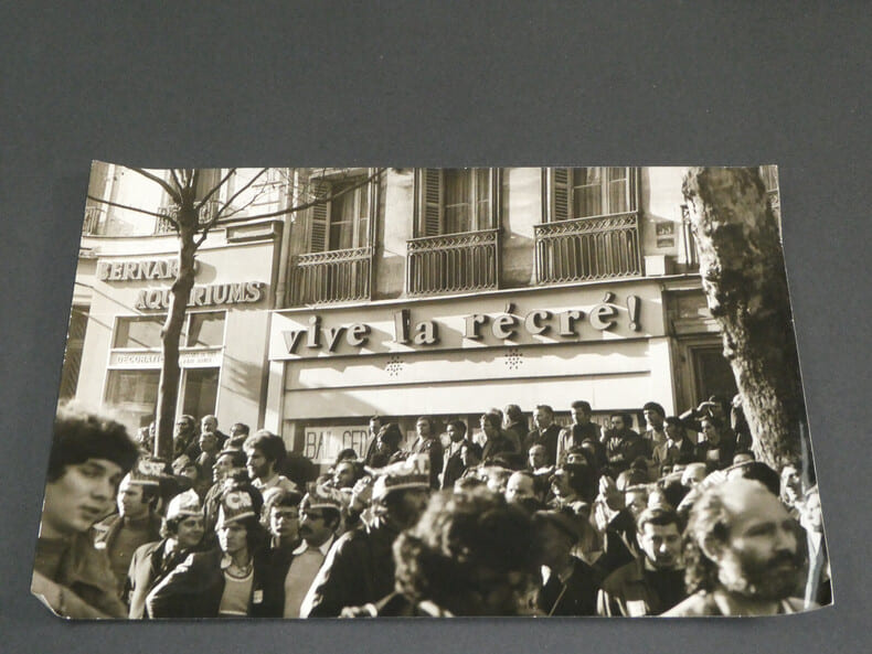 Photographie noir et Blanc ann&eacute;e 1974 GAMMA William Karel manif travailleurs. William Karel