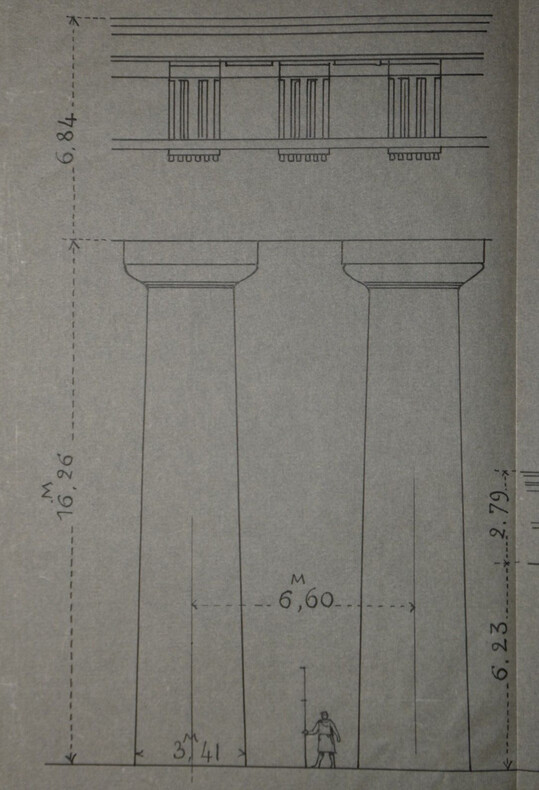 Dessin original sign&eacute; – Sch&eacute;ma montrant l'identit&eacute; des formes et des proportions entre deux &eacute;difices de dimensions tr&egrave;s diff&eacute;rentes. Louis Henri ...