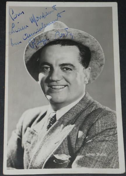 Raymond CORDY - PHOTOGRAPHIE CARTE POSTALE, NOIR ET BLANC, d&eacute;dicac&eacute;e et sign&eacute;e. Raymond CORDY
