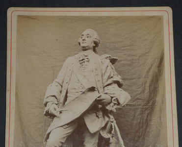 Adrien GAUDEZ - Deux photographies de la statue de Perronnet fondue sous Vichy