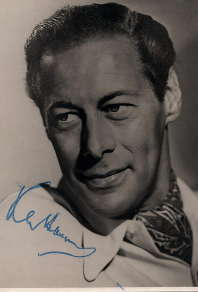 Rex HARRISON autographe - GRANDE PHOTOGRAPHIE SIGN&Eacute;E de sa main 24,5 x 19,5 cm. Rex Harrison