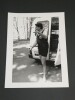 Photographie noir et Blanc d'&eacute;poque ann&eacute;es 70 AFP Michel NOIR participant &agrave; une course d'aviron avec l'&eacute;quipe d'Oxford par J. M. HURON. J. M. HURON