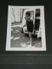 Photographie noir et Blanc d'&eacute;poque ann&eacute;es 70 AFP Michel NOIR participant &agrave; une course d'aviron avec l'&eacute;quipe d'Oxford par J. M. HURON. J. M. HURON