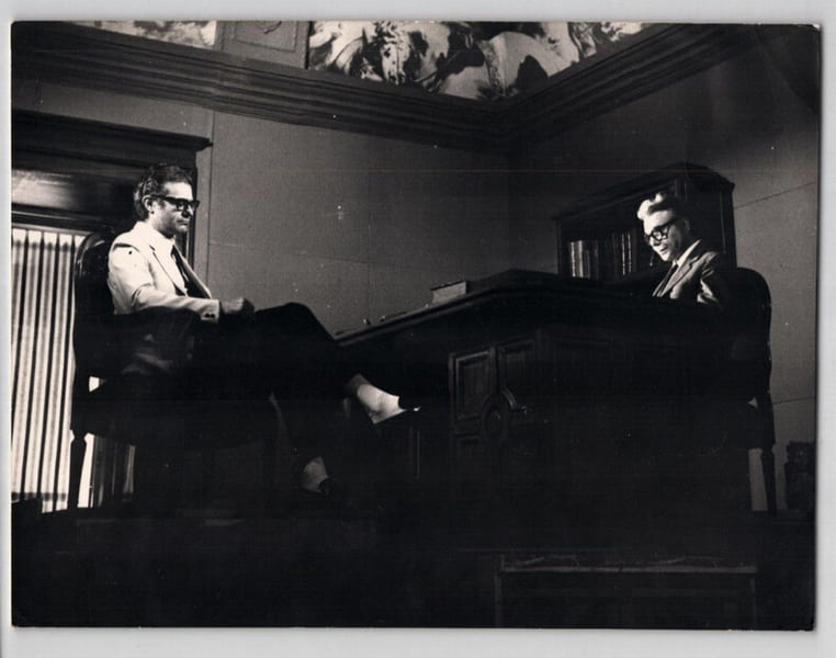 Photographie de Ferruccie De Caresa durant le programme :"Enqu&ecirc;te pr&eacute;liminaire" en 1970. Ferruccio De Ceresa
