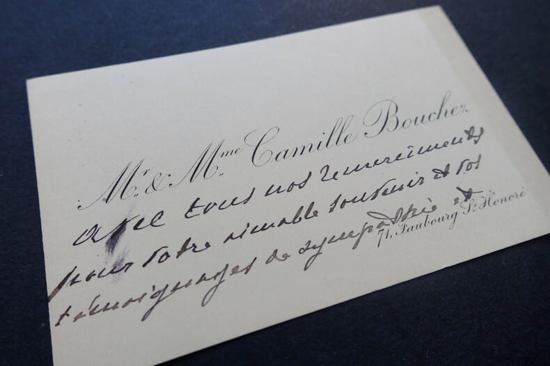 Carte de visite simple, sign&eacute;e - Magistrat, remerciements. Epouse de Bouchez Camille