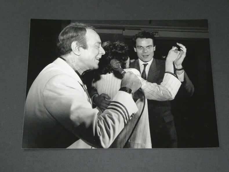 Photographie noir et Blanc d'&eacute;poque 1989 Michel Noir a le vent en Poupe. G&eacute;rard Mali&eacute;