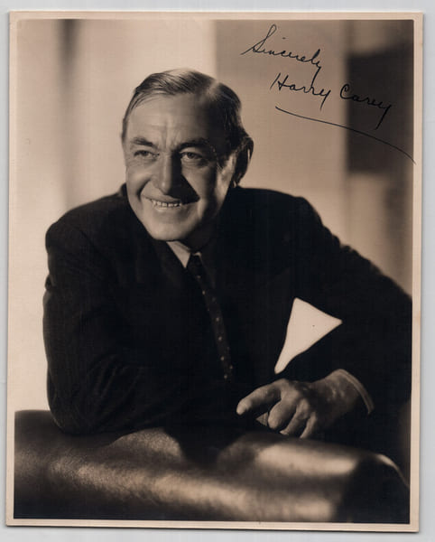 Harry Carey - Photographie d&eacute;dicac&eacute;e et sign&eacute;e 19,7 x 24,6 cm. Harry Carey