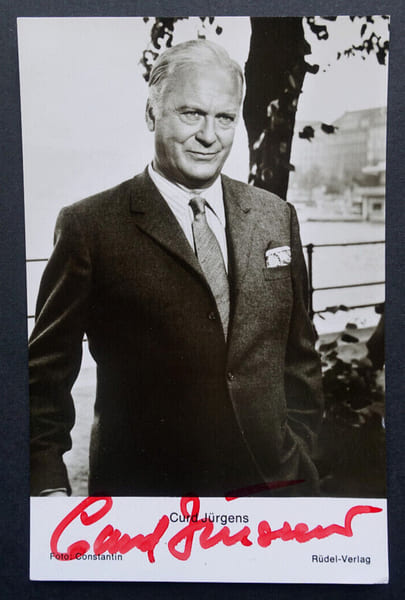 Curd J&Uuml;RGENS - CARTE POSTALE NOIR ET BLANC SIGN&Eacute;E, 9X14CM. Curd J&Uuml;RGENS