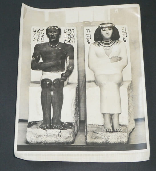 Photographie noir et Blanc d'&eacute;poque ann&eacute;es 70 STERN, N&eacute;fret et Rahotep. STERN